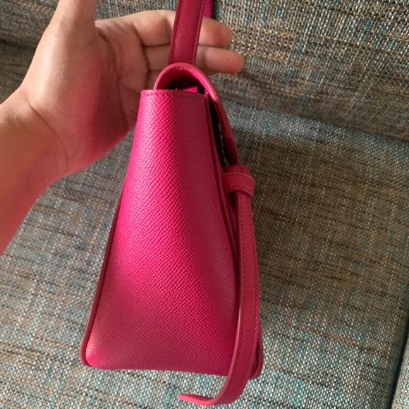 Sold x Celine nano belt bag - Raspberry - Picture 6 of 16